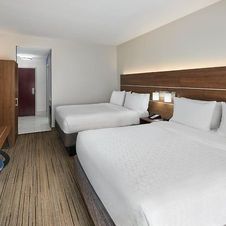 Holiday Inn Express Hotel & Suites Pensacola-West Navy Base By Ihg Beach Haven Exterior photo