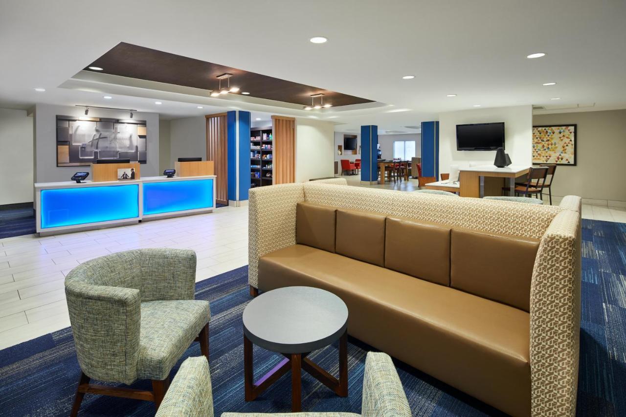 Holiday Inn Express Hotel & Suites Pensacola-West Navy Base By Ihg Beach Haven Exterior photo