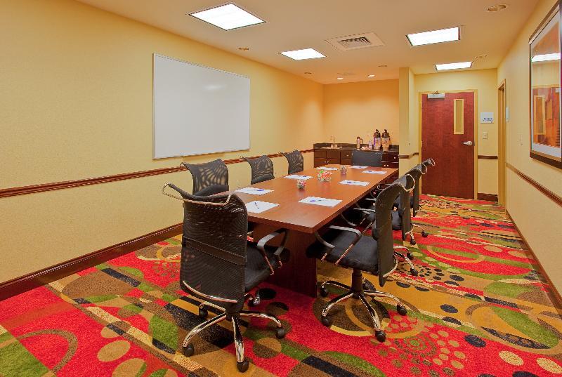 Holiday Inn Express Hotel & Suites Pensacola-West Navy Base By Ihg Beach Haven Exterior photo