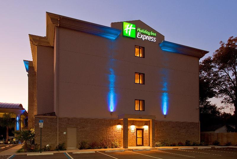 Holiday Inn Express Hotel & Suites Pensacola-West Navy Base, An Ihg Hotel Exterior photo